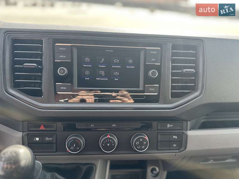 Вантажний фургон MAN TGE 2023 в Чернівцях