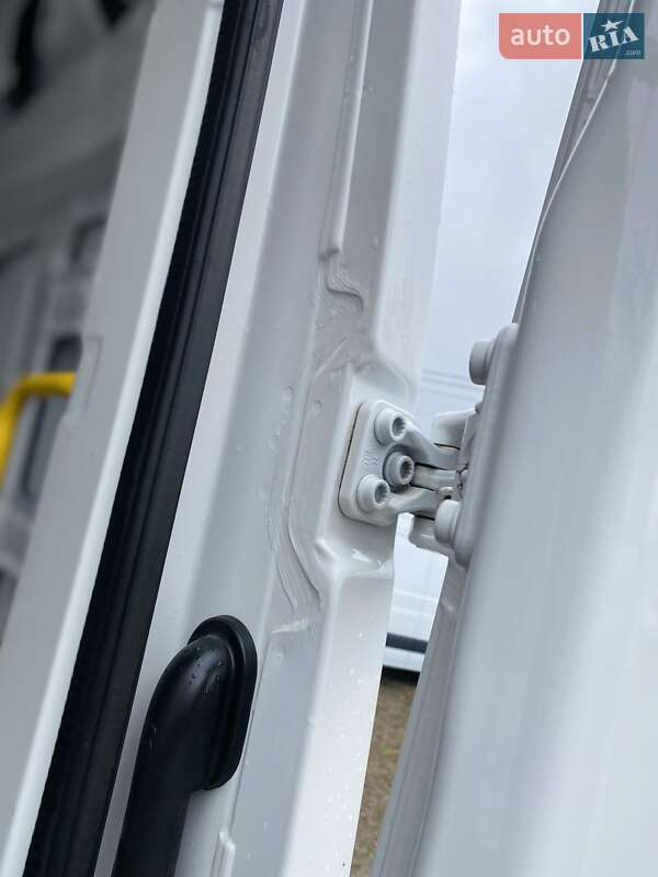 Вантажний фургон MAN TGE 2021 в Хусті