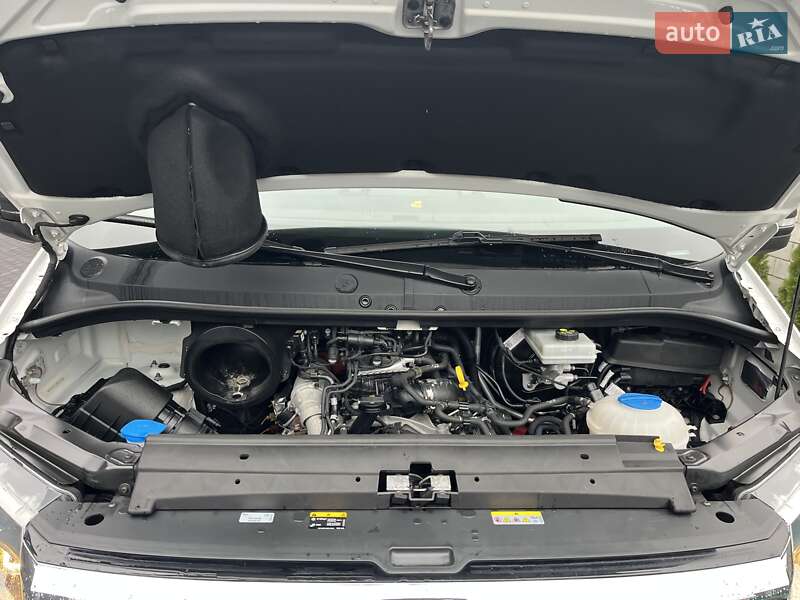 Вантажний фургон MAN TGE 2021 в Рівному