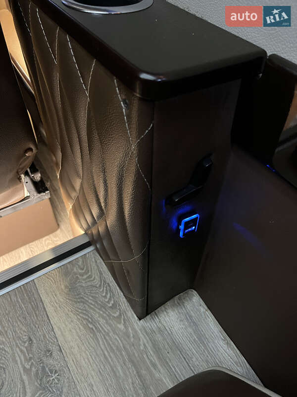 Микроавтобус MAN TGE 2018 в Днепре