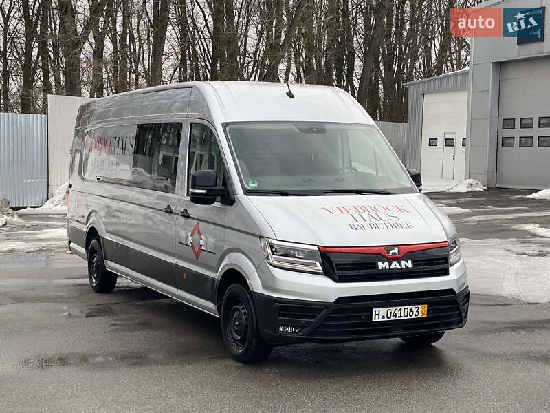 Вантажний фургон MAN TGE 2020 в Ірпені