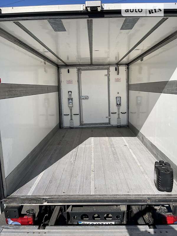 Рефрижератор MAN TGL 2011 в Києві