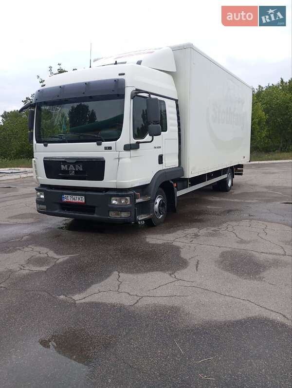 Грузовой фургон MAN TGL 2012 в Днепре