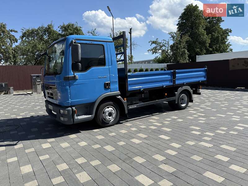 Самоскид MAN TGL 2011 в Бучачі