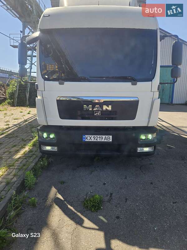 Тентований MAN TGL 2011 в Харкові