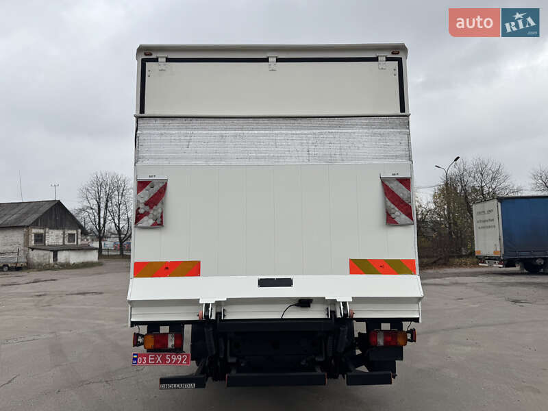 Грузовой фургон MAN TGL 2016 в Ровно