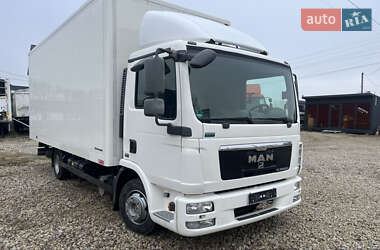 Грузовой фургон MAN TGL 2010 в Бучаче