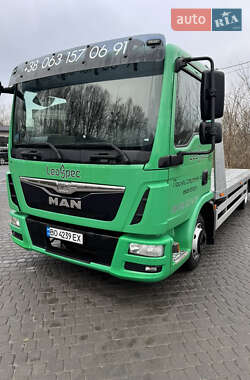 Евакуатор MAN TGL 2016 в Львові