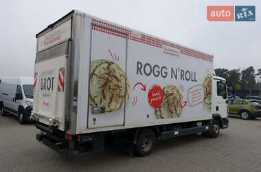 Грузовой фургон MAN TGL 2015 в Ровно