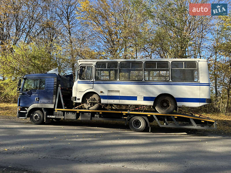 Евакуатор MAN TGL 2012 в Теребовлі