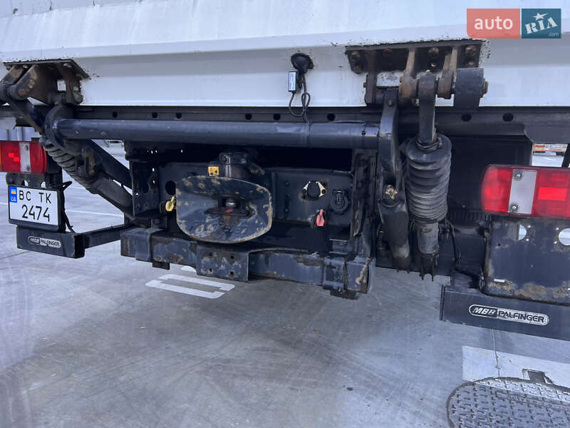 Вантажний фургон MAN TGL 2012 в Львові