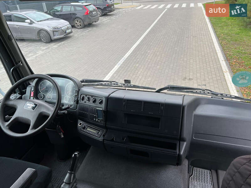 Грузовой фургон MAN TGL 2011 в Луцке