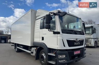 Грузовой фургон MAN TGL 2020 в Ровно