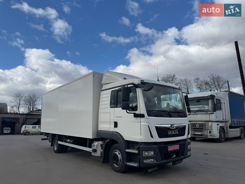 Грузовой фургон MAN TGL 2020 в Ровно