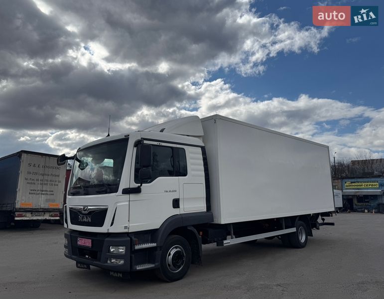 Грузовой фургон MAN TGL 2020 в Ровно
