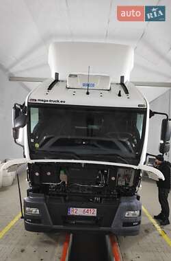 Контейнеровоз MAN TGM 2014 в Владимире