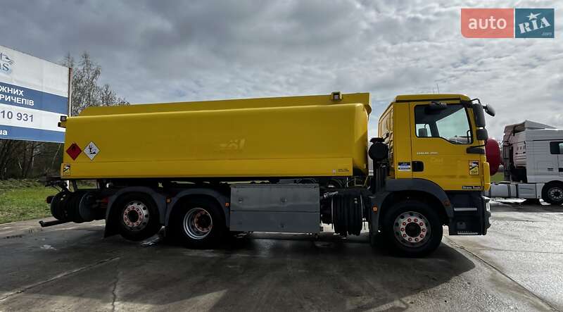 Бензовоз MAN TGM 2011 в Львові фото 4 Бензовоз MAN TGM 2011 в Львові