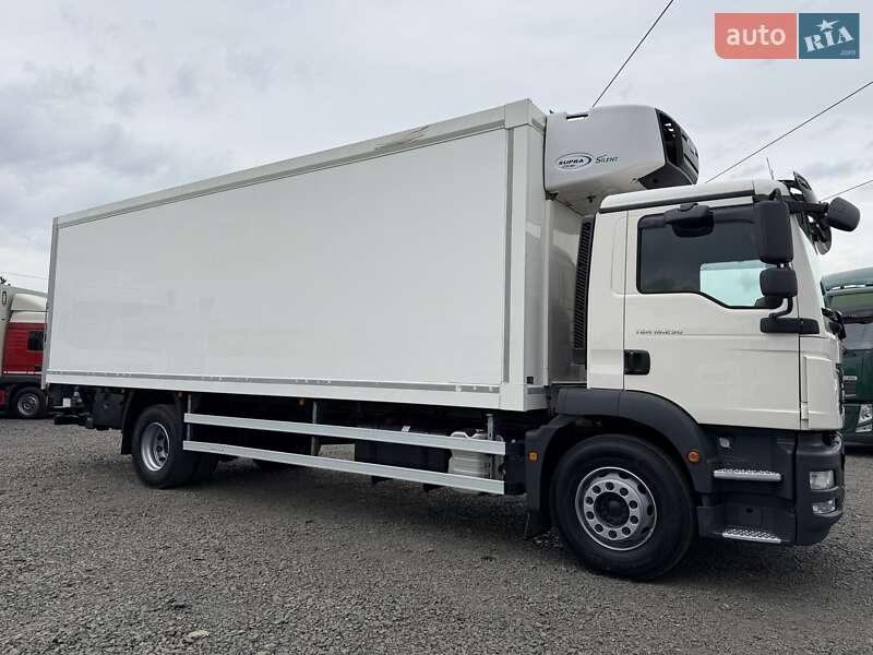 Вантажний фургон MAN TGM 2015 в Луцьку