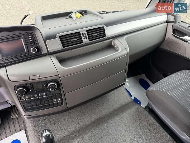 Вантажний фургон MAN TGM 2015 в Луцьку