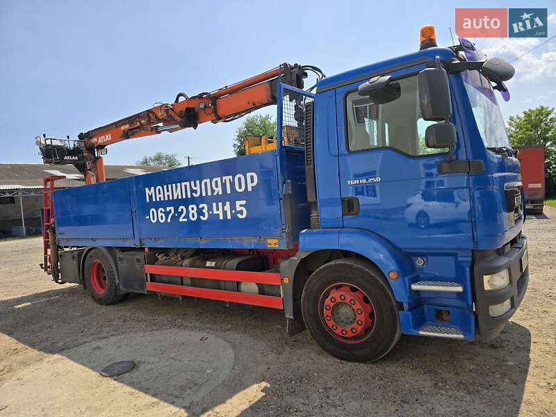 Кран-маніпулятор MAN TGM 2011 в Білгороді-Дністровському