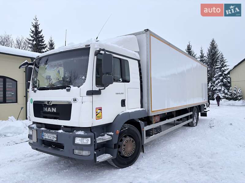 Грузовой фургон MAN TGM 2017 в Тернополе