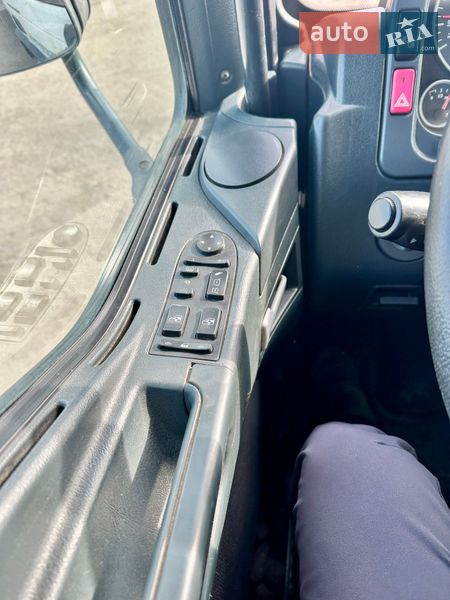 Цистерна MAN TGM 2012 в Оратові