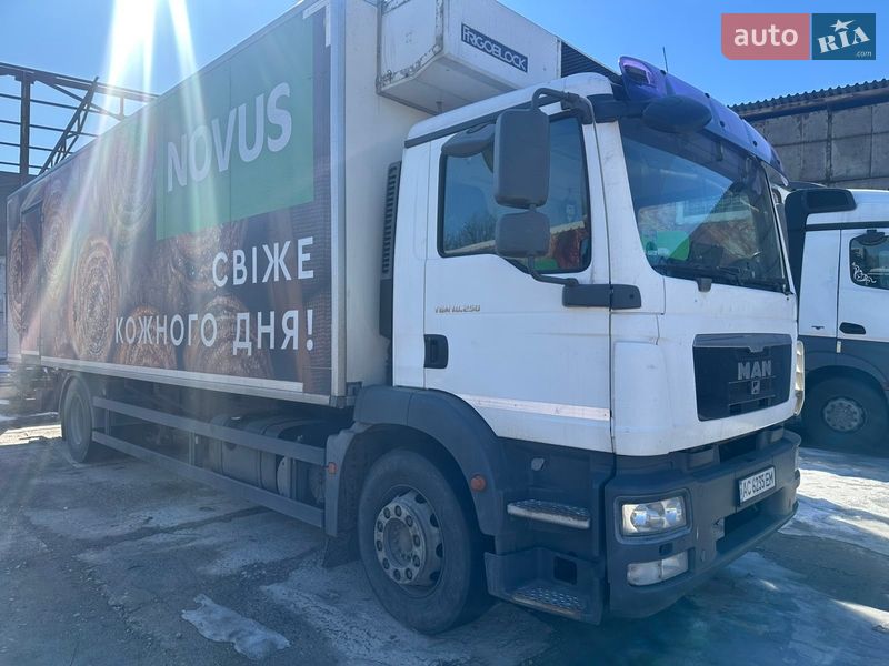 Рефрижератор MAN TGM 2011 в Киеве