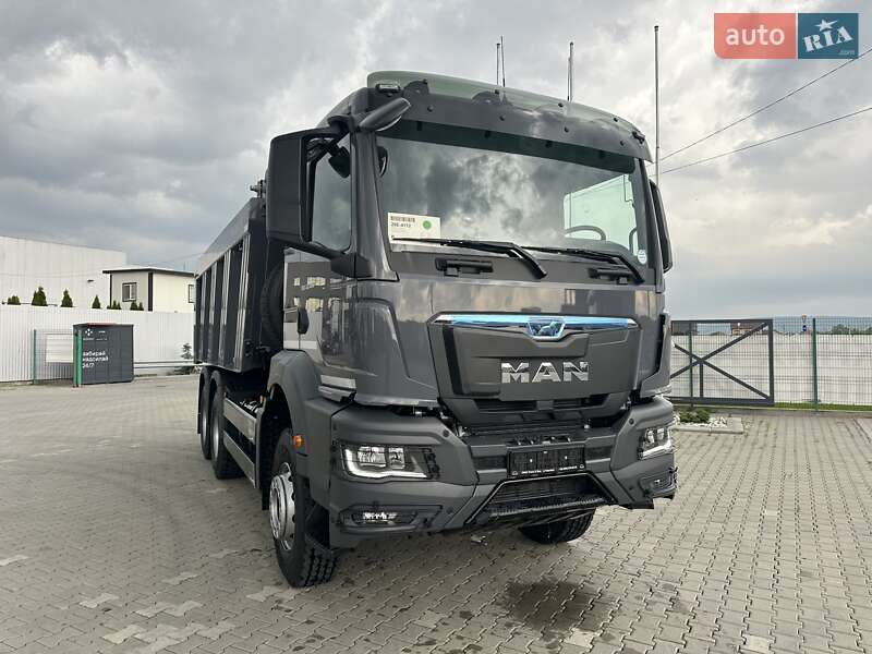 Самоскид MAN TGS 33.400 2025 в Чернівцях