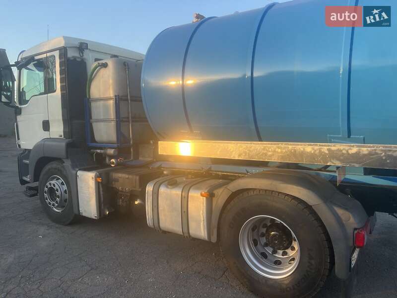 Машина  асенізатор (вакуумна) MAN TGS 2008 в Хмельницькому