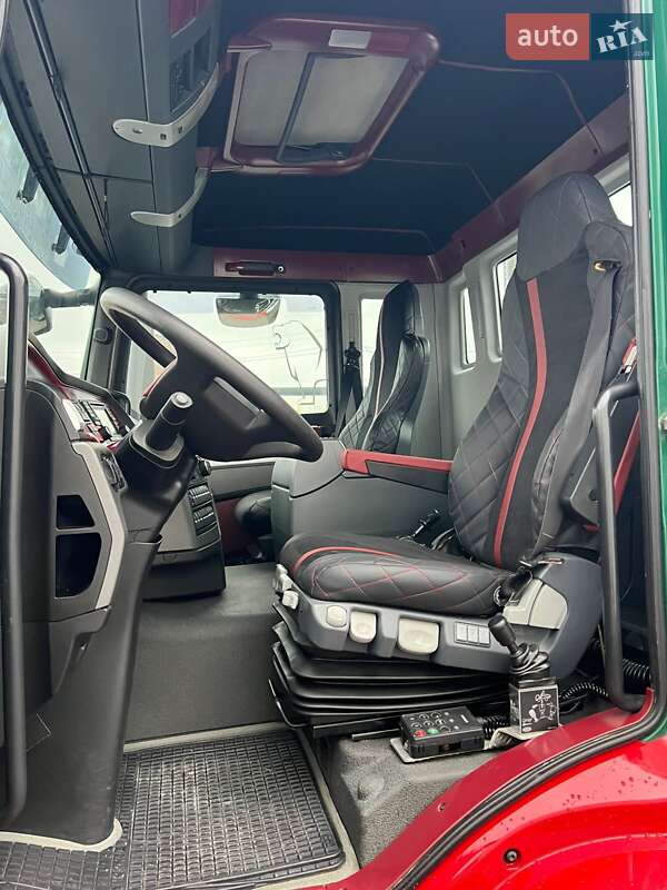 Тягач MAN TGS 2014 в Дніпрі