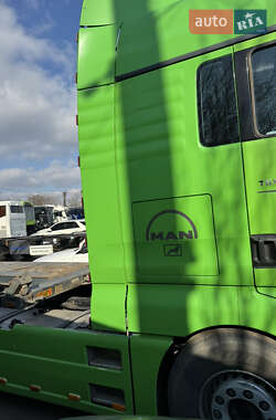 Контейнеровоз MAN TGX 18.440 2012 в 