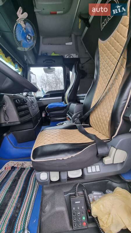Грузовой фургон MAN TGX 18.440 2012 в Черновцах