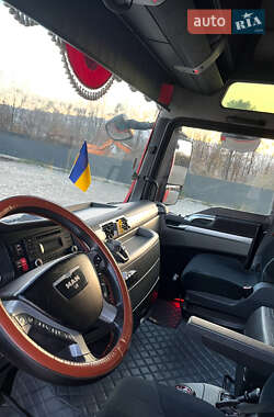 Тягач MAN TGX 18.440 2011 в 