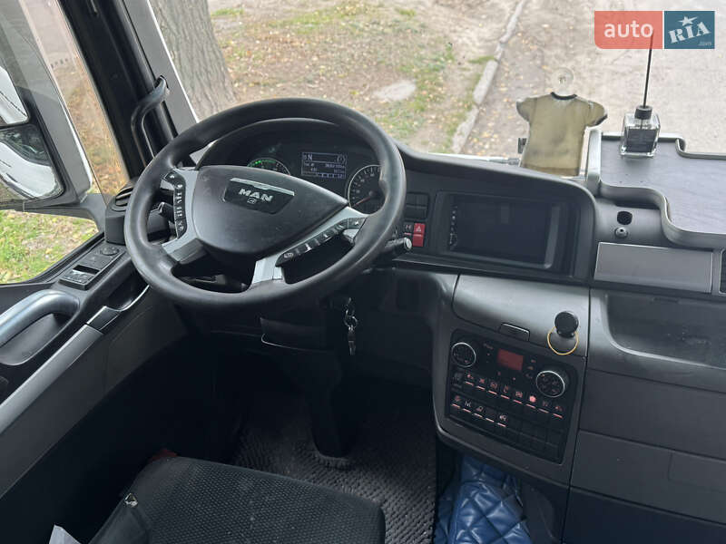 Тягач MAN TGX 18.440 2012 в Дніпрі фото 9 Тягач MAN TGX 18.440 2012 в Дніпрі