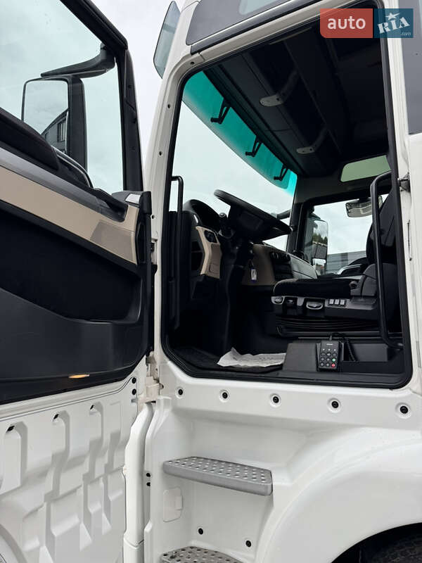 Тягач MAN TGX 18.460 2017 в Вараше