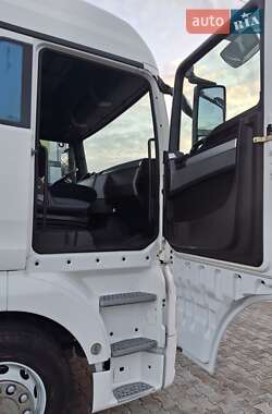 Тягач MAN TGX 18.480 2015 в 