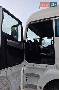 Тягач MAN TGX 18.480 2015 в 