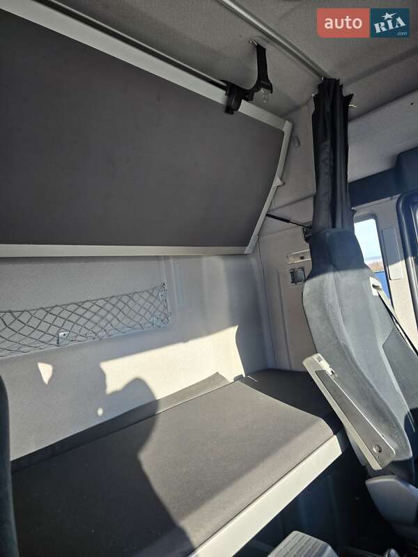 Тягач MAN TGX 18.480 2016 в Гусятине фото 19 Тягач MAN TGX 18.480 2016 в Гусятине