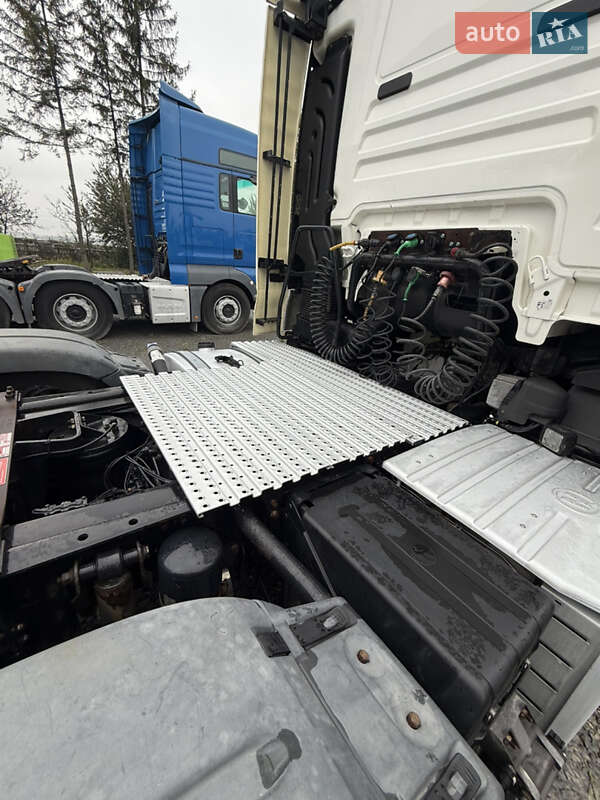 Тягач MAN TGX 26.440 2015 в Бучаче