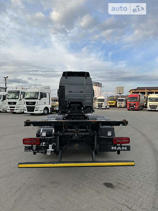 Контейнеровоз MAN TGX 2018 в Чернівцях