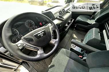 Тягач MAN TGX 2009 в 