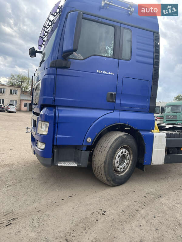 Контейнеровоз MAN TGX 2012 в Кропивницькому
