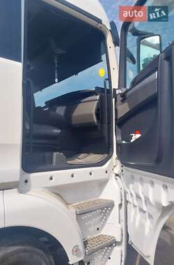 Тягач MAN TGX 2012 в 