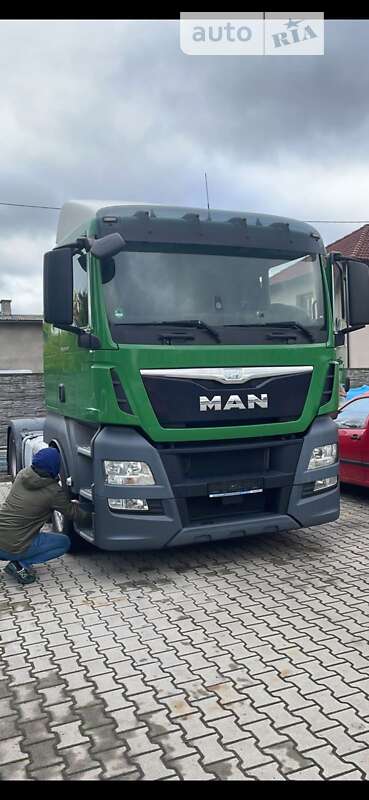 Тягач MAN TGX 2015 в Дніпрі