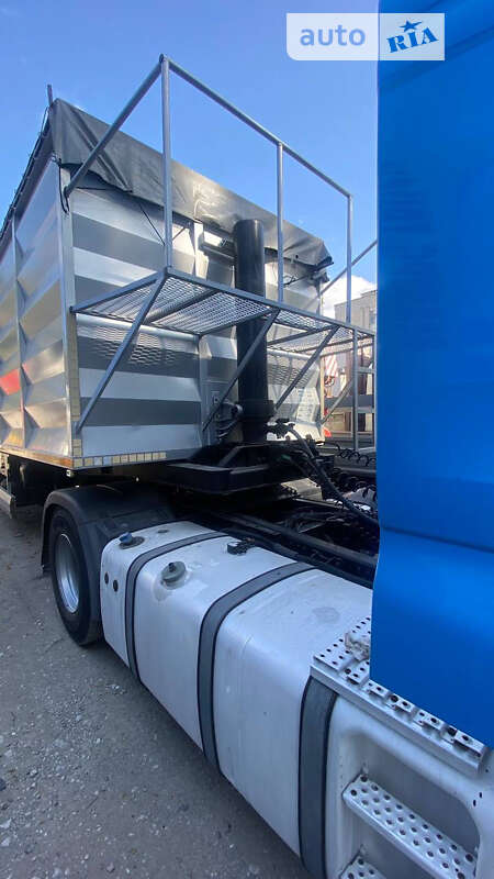 Зерновоз MAN TGX 2009 в Дніпрі