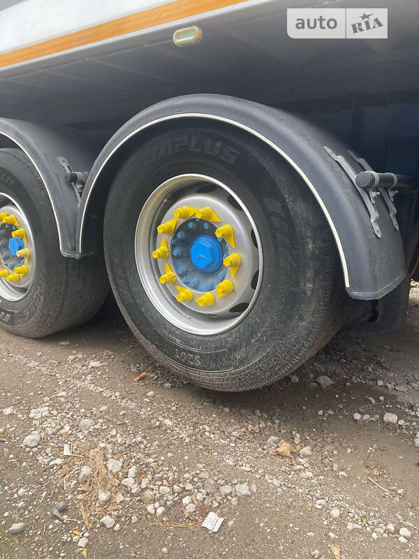 Зерновоз MAN TGX 2009 в Дніпрі