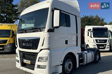 Тягач MAN TGX 2015 в 