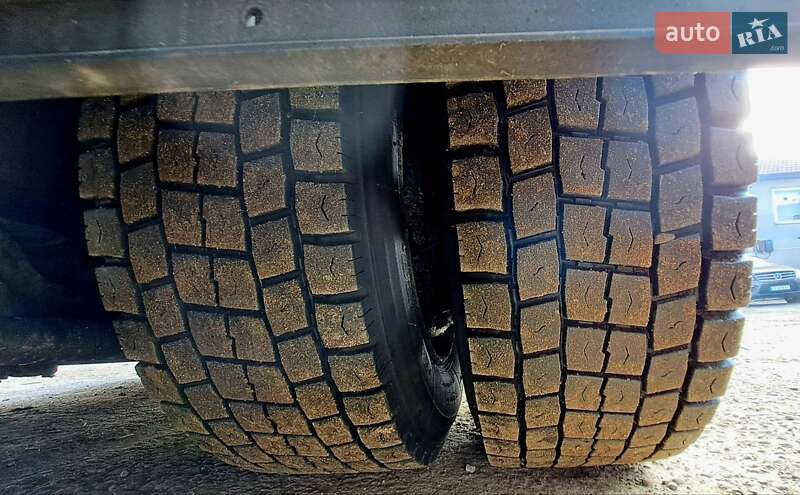 Тентований MAN TGX 2012 в Чернівцях