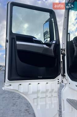 Тягач MAN TGX 2018 в 