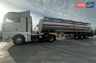 Тягач MAN TGX 2011 в 